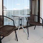 Charming 1 Bedroom For Up To 4 Guests شقة