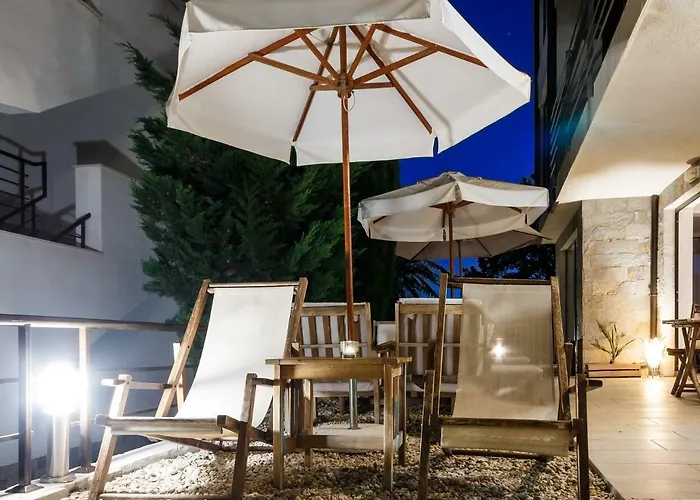 Apartament Charming 1 Bedroom For Up To 4 Guests