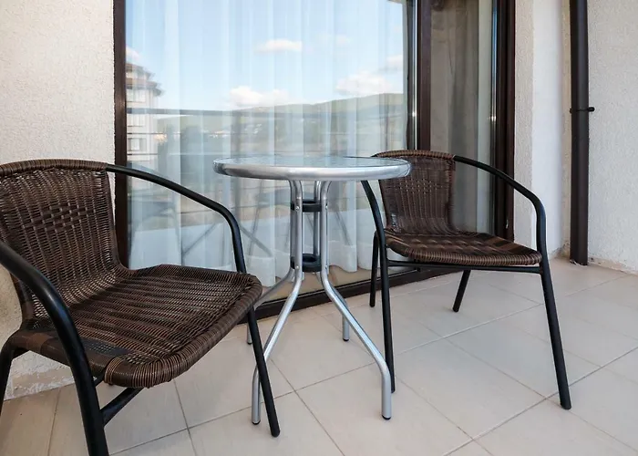 Charming 1 Bedroom For Up To 4 Guests Apartament